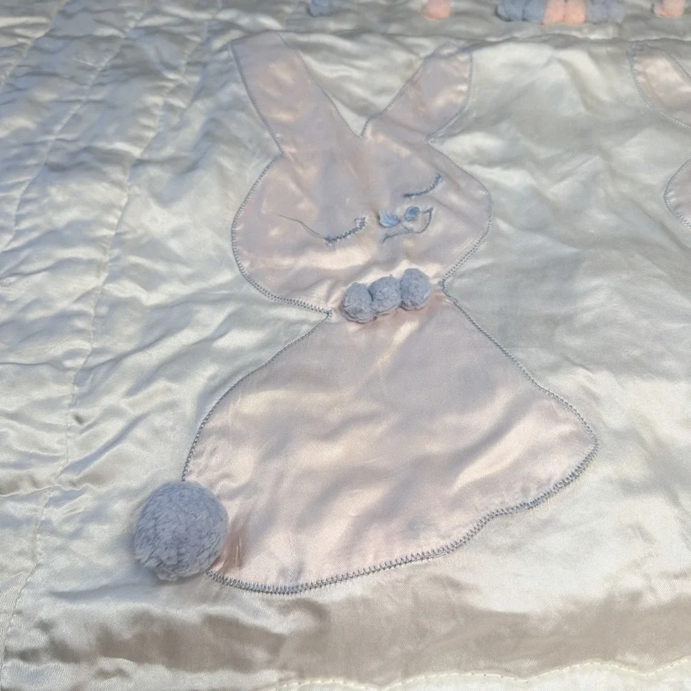 Vintage‎ Satin Bunny Baby Blanket Lace Trim Shabby Chic Repair Project 43x54